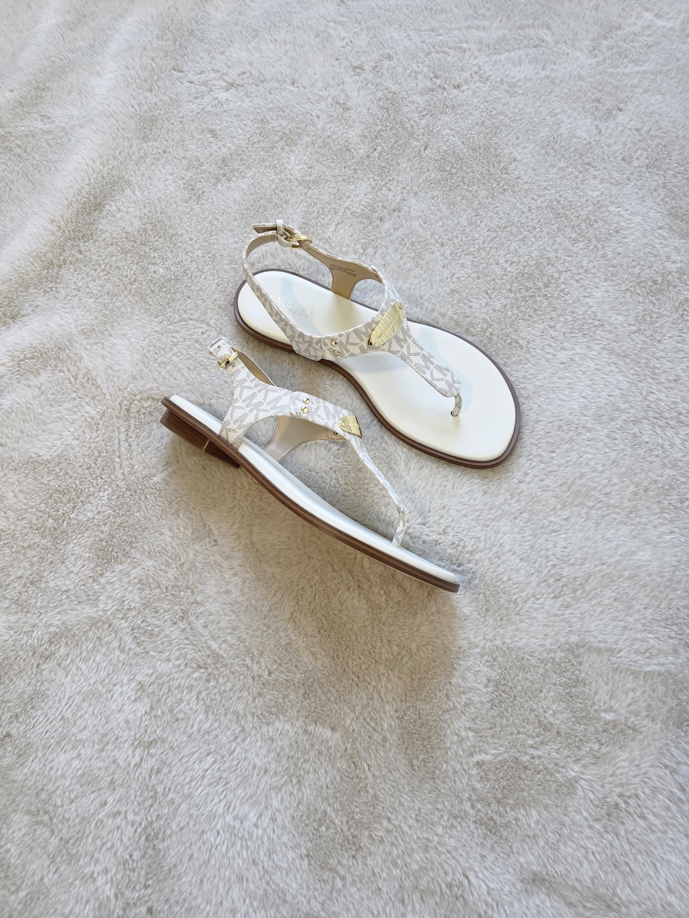 Michael Kors Cream/White Logo Thong Sandals with Gold Hardware - Picture 2 of 4